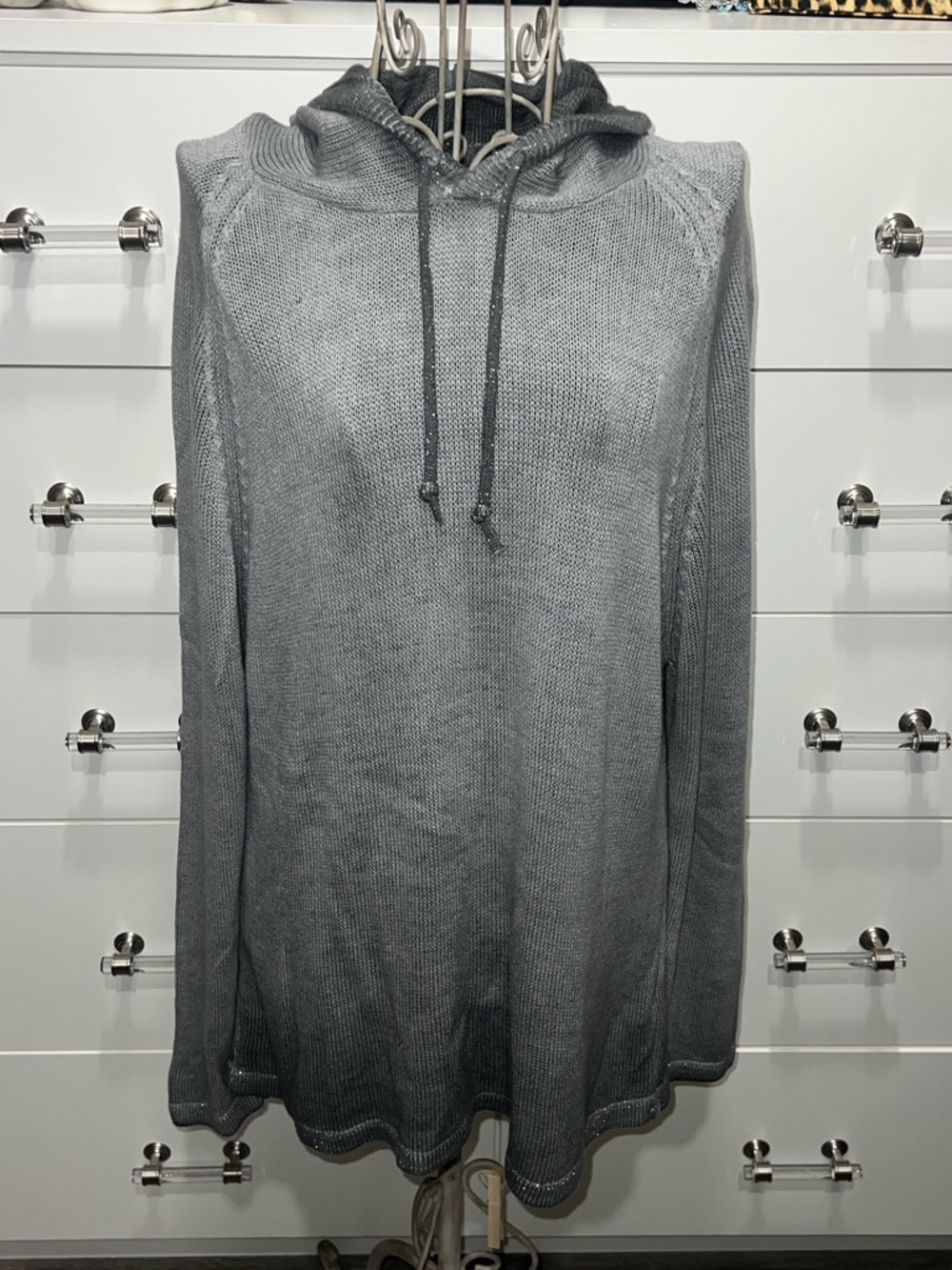 Tempo Paris Ombré Gray Knit Hoodie Sweater, size L